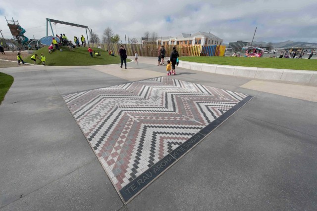 Ngā Whāriki Manaaki (stone weaving patterns)
