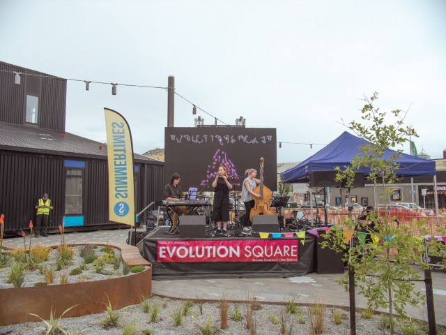Evolution Square 