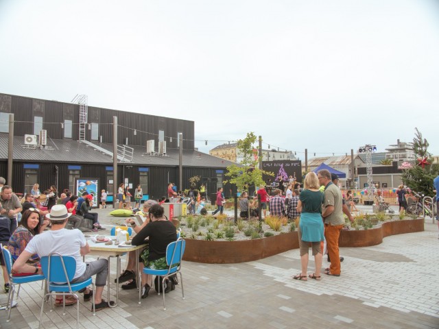 Evolution Square 