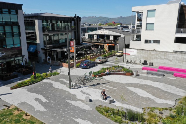 Evolution Square
