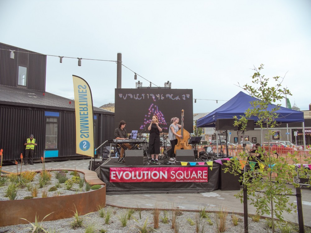 Evolution Square 