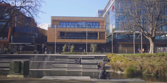 Te Papa Ōtākaro/Avon River Precinct 